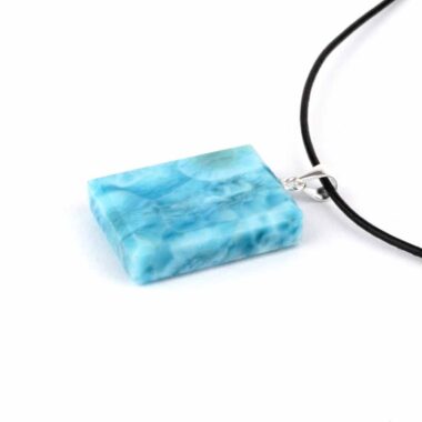 Larimar Cabochon Anhänger Länge 29 mm mit 925 Sterling-Silberöse in bester Qualität und Farbe Edelsteine Heilsteine bei Wunderstein24 Larimar Cabochon Anhänger Länge 29 mm mit 925 Sterling-Silberöse in bester Qualität und Farbe Edelsteine Heilsteine bei Wunderstein24