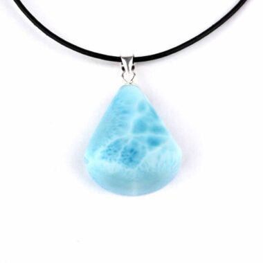 Larimar Cabochon Anhänger Länge 29 mm mit 925 Sterling-Silberöse in bester Qualität und Farbe Edelsteine Heilsteine bei Wunderstein24