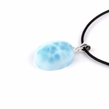 Larimar Cabochon Anhänger Länge 24 mm mit 925 Sterling-Silberöse in bester Qualität und Farbe Edelsteine Heilsteine bei Wunderstein24 Larimar Cabochon Anhänger Länge 24 mm mit 925 Sterling-Silberöse in bester Qualität und Farbe Edelsteine Heilsteine bei Wunderstein24