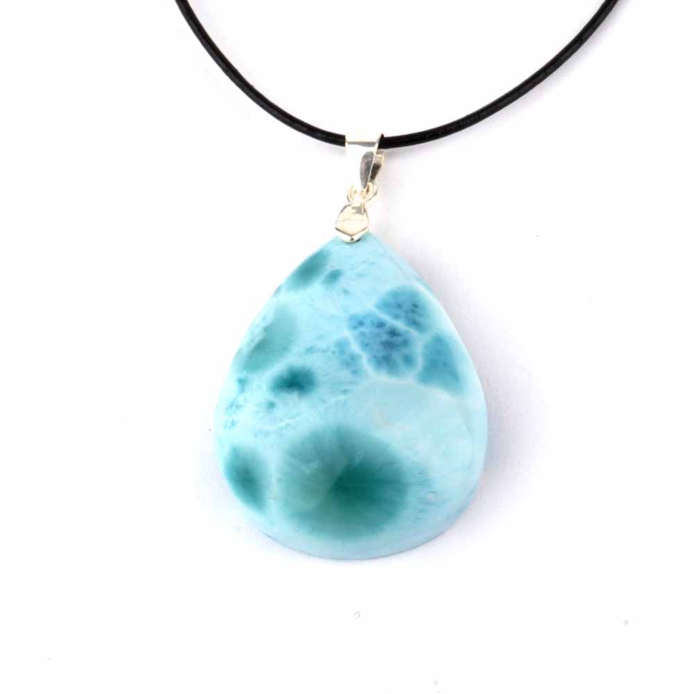 Larimar Cabochon Tropfen Anhänger Länge 40 mm mit 925 Sterling-Silberöse in bester Qualität und Farbe Edelsteine Heilsteine bei Wunderstein24 Larimar Cabochon Tropfen Anhänger Länge 40 mm mit 925 Sterling-Silberöse in bester Qualität und Farbe Edelsteine Heilsteine bei Wunderstein24