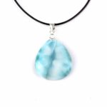 Larimar Cabochon Tropfen Anhänger Länge 40 mm mit 925 Sterling-Silberöse in bester Qualität und Farbe Edelsteine Heilsteine bei Wunderstein24