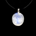 Regenbogen Mondstein Cabochon Anhänger Länge 29 mm mit 925 Sterling-Silberöse beste Qualität & Farbe Edelsteine Heilsteine bei Wunderstein24