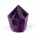 große Amethyst Spitze Höhe 66 mm aus Uruguay in bester Farbe und Qualität Edelsteine Heilsteine bei Wunderstein24