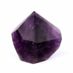 große Amethyst Spitze Höhe 64 mm aus Uruguay in bester Farbe und Qualität Edelsteine Heilsteine bei Wunderstein24
