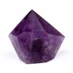 große Amethyst Spitze Höhe 67 mm aus Uruguay in bester Farbe und Qualität Edelsteine Heilsteine bei Wunderstein24