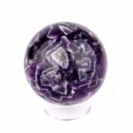 Amethyst Kugel Ø 57 mm aus Brasilien mit wunderschöner Maserung Edelsteine Heilsteine bei Wunderstein24