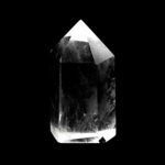 große Bergkristall Spitze Höhe 72 mm transparent und glasklar aus Brasilien Edelsteine Heilsteine bei Wunderstein24