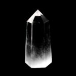 große Bergkristall Spitze Höhe 72 mm transparent und glasklar aus Brasilien Edelsteine Heilsteine bei Wunderstein24