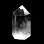 große Bergkristall Spitze Höhe 66 mm transparent und glasklar aus Brasilien Edelsteine Heilsteine bei Wunderstein24