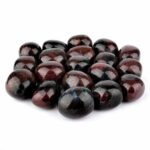 Astrophyllit in Granat Trommelsteine handpoliert Ø ca. 27 – 33 mm Edelsteine Heilsteine bei Wunderstein24 Astrophyllit in Granat Trommelsteine handpoliert Ø ca. 27 – 33 mm Edelsteine Heilsteine bei Wunderstein24