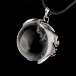 Bergkristall Kugel Anhänger mit Silber rhodinierter Öse Edelsteine Heilsteine bei Wunderstein24