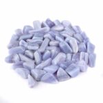 Chalcedon Trommelsteine blau Ø ca. 15 – 25 mm in sehr guter Qualität und Farbe Edelsteine Heilsteine bei Wunderstein24 Chalcedon Trommelsteine blau Ø ca. 15 – 25 mm in sehr guter Qualität und Farbe Edelsteine Heilsteine bei Wunderstein24