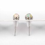 Opal Äthiopien Ø 6,5 mm ovale Edelstein Ohrstecker Paar & 925 Sterling-Silber Edelsteine Heilsteine bei Wunderstein24