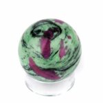 Rubin in Zoisit Kugel Ø 41 mm aus Tansania in bester Qualität und Farbe Edelsteine Heilsteine bei Wunderstein24