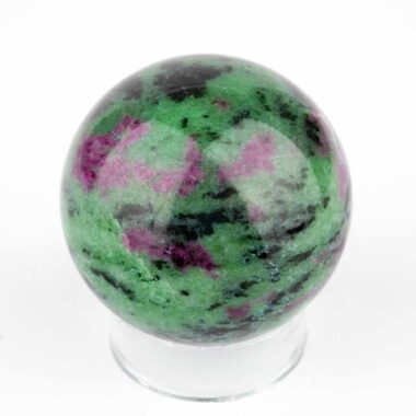 Rubin in Zoisit Kugel Ø 45 mm aus Tansania in bester Qualität und Farbe Edelsteine Heilsteine bei Wunderstein24
