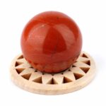 Kugelständer aus Holz mit Ornament Ø 50 mm für Edelsteine und Mineralien Edelsteine Heilsteine bei Wunderstein24