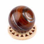 Kugelständer aus Holz mit Ornament Ø 50 mm für Edelsteine und Mineralien Edelsteine Heilsteine bei Wunderstein24