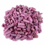 Kleine Smaragd Kristalle Natur Ø ca. 6 – 12 mm in weltbester Farbe und Qualität Edelsteine Heilsteine bei Wunderstein24