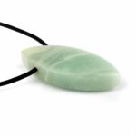 Amazonit Navette Anhänger seitlich gebohrt mit schwarzem Satinband Edelsteine Heilsteine bei Wunderstein24