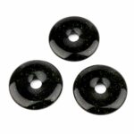 Rubin in Zoisit Donut Anhänger Ø 30 mm Edelsteine Heilsteine bei Wunderstein24