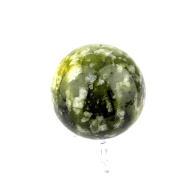 Jade Kugel Ø ca. 64 mm in guter Qualität und bester Farbe Edelsteine Heilsteine bei Wunderstein24