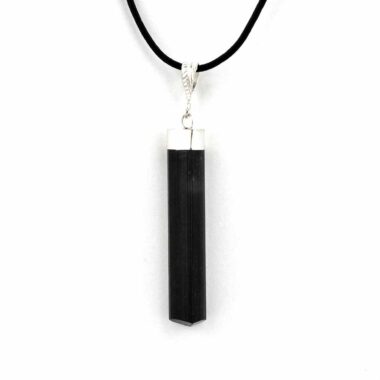 Turmalin Kristall Anhänger Natur Länge 58 mm mit 925 Sterling-Silber Öse und Satinband Edelsteine Heilsteine bei Wunderstein24