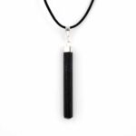 Turmalin Kristall Anhänger Natur Länge 63 mm mit 925 Sterling-Silber Öse und Satinband Edelsteine Heilsteine bei Wunderstein24