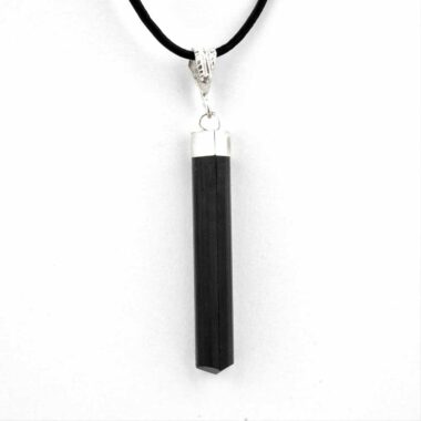 Turmalin Kristall Anhänger Natur Länge 57 mm mit 925 Sterling-Silber Öse und Satinband Edelsteine Heilsteine bei Wunderstein24