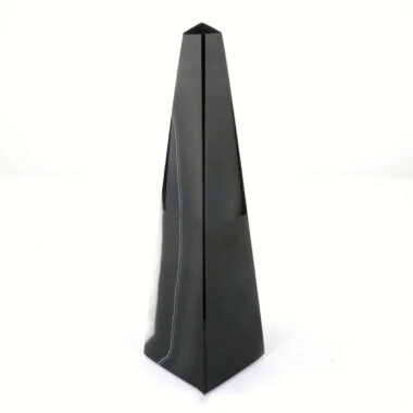 große Achat Spitze | Obelisk Höhe 148 mm schwarz aus Brasilien in bester Farbe und Maserung Edelsteine Heilsteine bei Wunderstein24