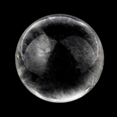 große Bergkristall Kugel Ø 80 mm transparent und glasklar aus Brasilien Edelsteine Heilsteine bei Wunderstein24
