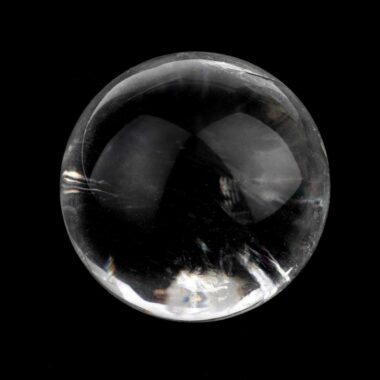 Bergkristall Kugel Ø 48 mm transparent und glasklar aus Brasilien Edelsteine Heilsteine bei Wunderstein24