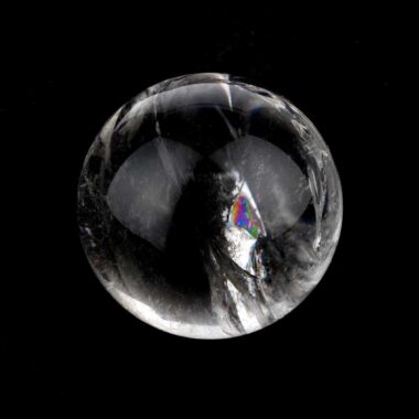 Bergkristall Kugel Ø 38 mm transparent und glasklar aus Brasilien Edelsteine Heilsteine bei Wunderstein24