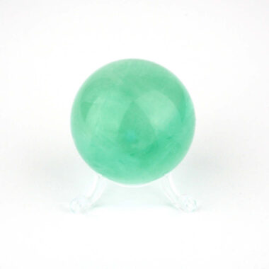 große Fluorit Kugel grün Ø 52 mm in bester Qualität und Farbe Edelsteine Heilsteine bei Wunderstein24