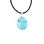 Larimar Cabochon Anhänger Länge 26,5 mm mit 925 Sterling-Silberöse in bester Qualität und Farbe Edelsteine Heilsteine bei Wunderstein24