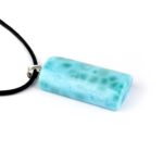 Larimar Cabochon Anhänger Länge 38,5 mm mit 925 Sterling-Silberöse in bester Qualität und Farbe Edelsteine Heilsteine bei Wunderstein24