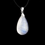 Regenbogen Mondstein Cabochon Tropfen Anhänger Länge 38 mm mit 925 Sterling-Silberöse beste Qualität & Farbe Edelsteine Heilsteine bei Wunderstein24