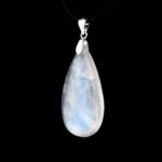 Regenbogen Mondstein Cabochon Tropfen Anhänger Länge 35,5 mm mit 925 Sterling-Silberöse beste Qualität & Farbe Edelsteine Heilsteine bei Wunderstein24