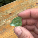 Natürlicher einzigartiger Olivin | Peridot Kristall 41,05 Karat aus Pakistan Edelsteine Heilsteine bei Wunderstein24