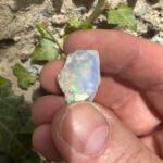 Lapislazuli Spitze Höhe 52 mm aus Afghanistan in bester Farbe Edelsteine Heilsteine bei Wunderstein24