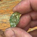 Achat Spitze | Obelisk blau Höhe 137 mm aus Brasilien in bester Farbe und Maserung Edelsteine Heilsteine bei Wunderstein24
