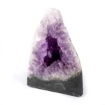 XXL Amethyst Druse AA+-Qualität Höhe 205 mm / 3370 g Geode Stufe Standfläche Edelsteine Heilsteine bei Wunderstein24