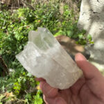 Bergkristall Stufe transparent und glasklar aus Brasilien Edelsteine Heilsteine bei Wunderstein24